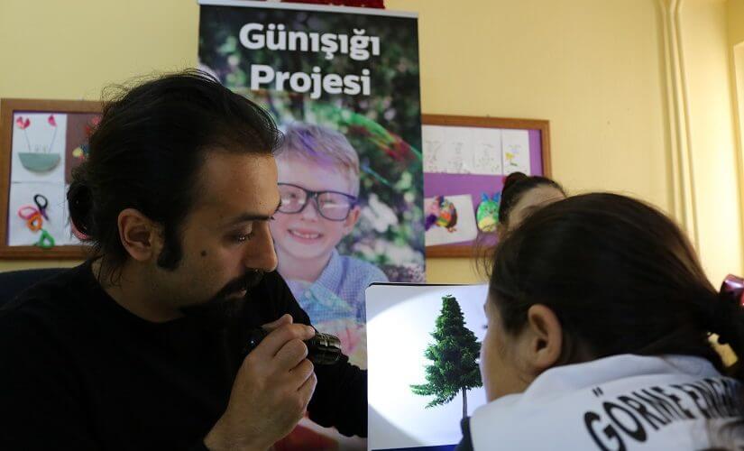 Türk Telekom’un Günışığı Projesi’nden Denizli’de az gören çocuklara eğitim
